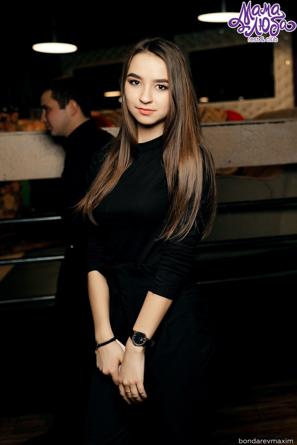 Мама Люба 03 января ___ «CRISTMAS RAVE». Максим Бондарев, коммерческий фотограф для бизнеса | Курск