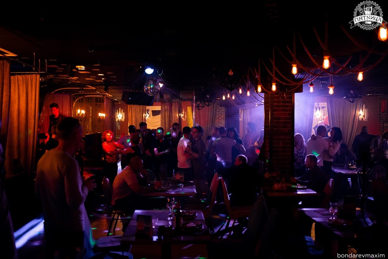 РЕСТОБАР ПЯТНИЦА 04 10 2019. Максим Бондарев, коммерческий фотограф для бизнеса | Курск