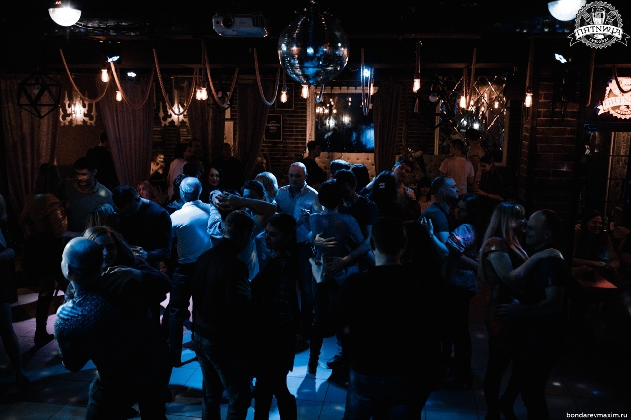 РЕСТОБАР ПЯТНИЦА 25 01 2020. Максим Бондарев, коммерческий фотограф для бизнеса | Курск