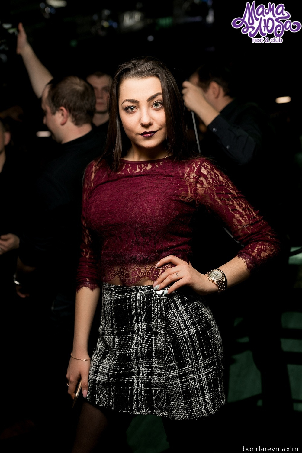 Мама Люба 12 января ___ «ТАНЦЫ В КЛУБЕ». Максим Бондарев, коммерческий фотограф для бизнеса | Курск