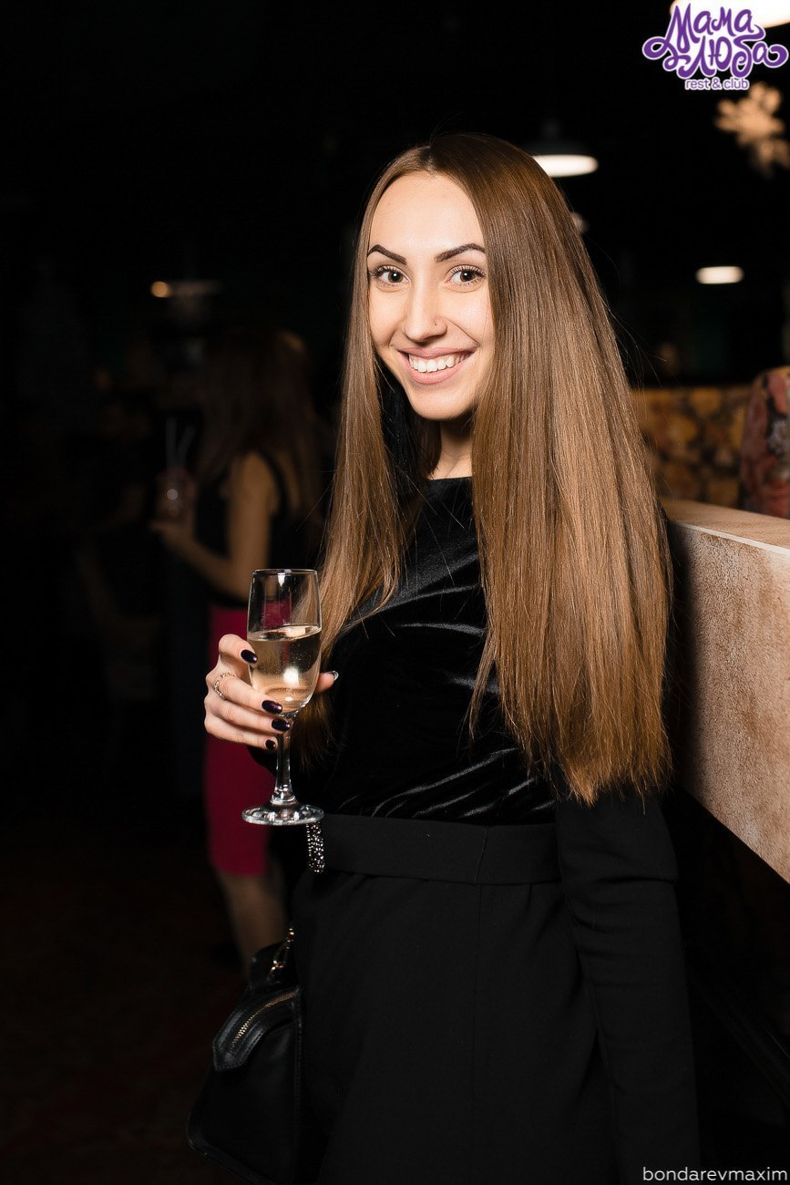 Мама Люба 06 января -Christmas party. Максим Бондарев, коммерческий фотограф для бизнеса | Курск