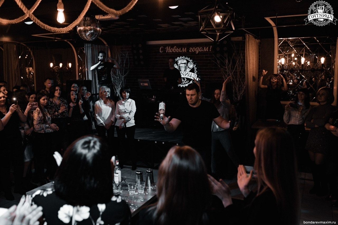 РЕСТОБАР ПЯТНИЦА 25 01 2020. Максим Бондарев, коммерческий фотограф для бизнеса | Курск