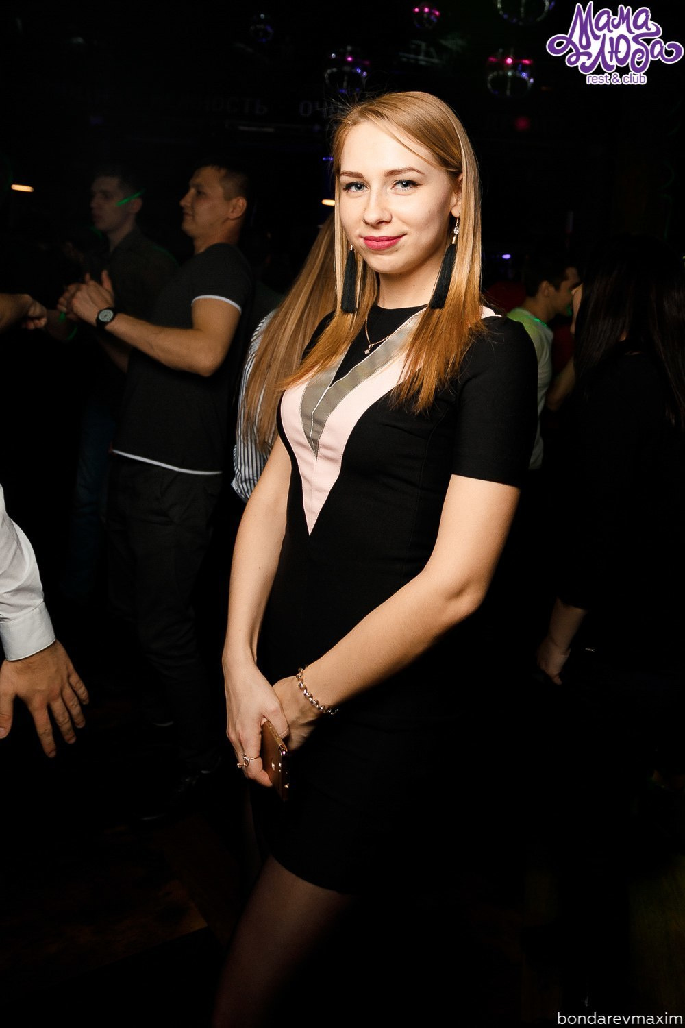Мама Люба 14 апреля — «ТАНЦЫ В КЛУБЕ. Максим Бондарев, коммерческий фотограф для бизнеса | Курск