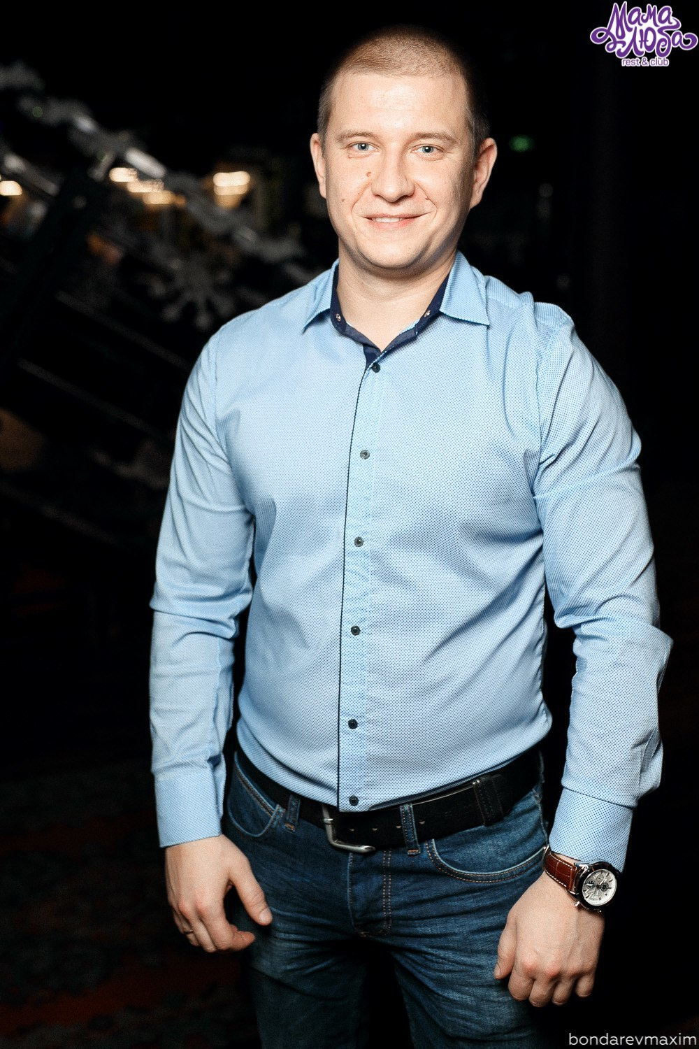 Мама Люба 16 декабря — Ультрамариновые танцы&q. Максим Бондарев, коммерческий фотограф для бизнеса | Курск