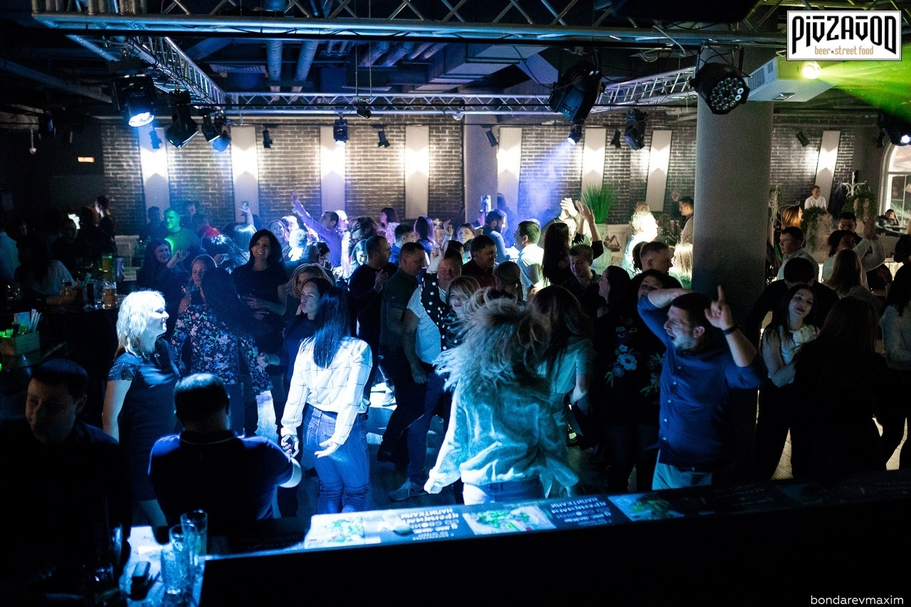 «PIVZAVOD» Суббота ___ 21 сентября. Максим Бондарев, коммерческий фотограф для бизнеса | Курск