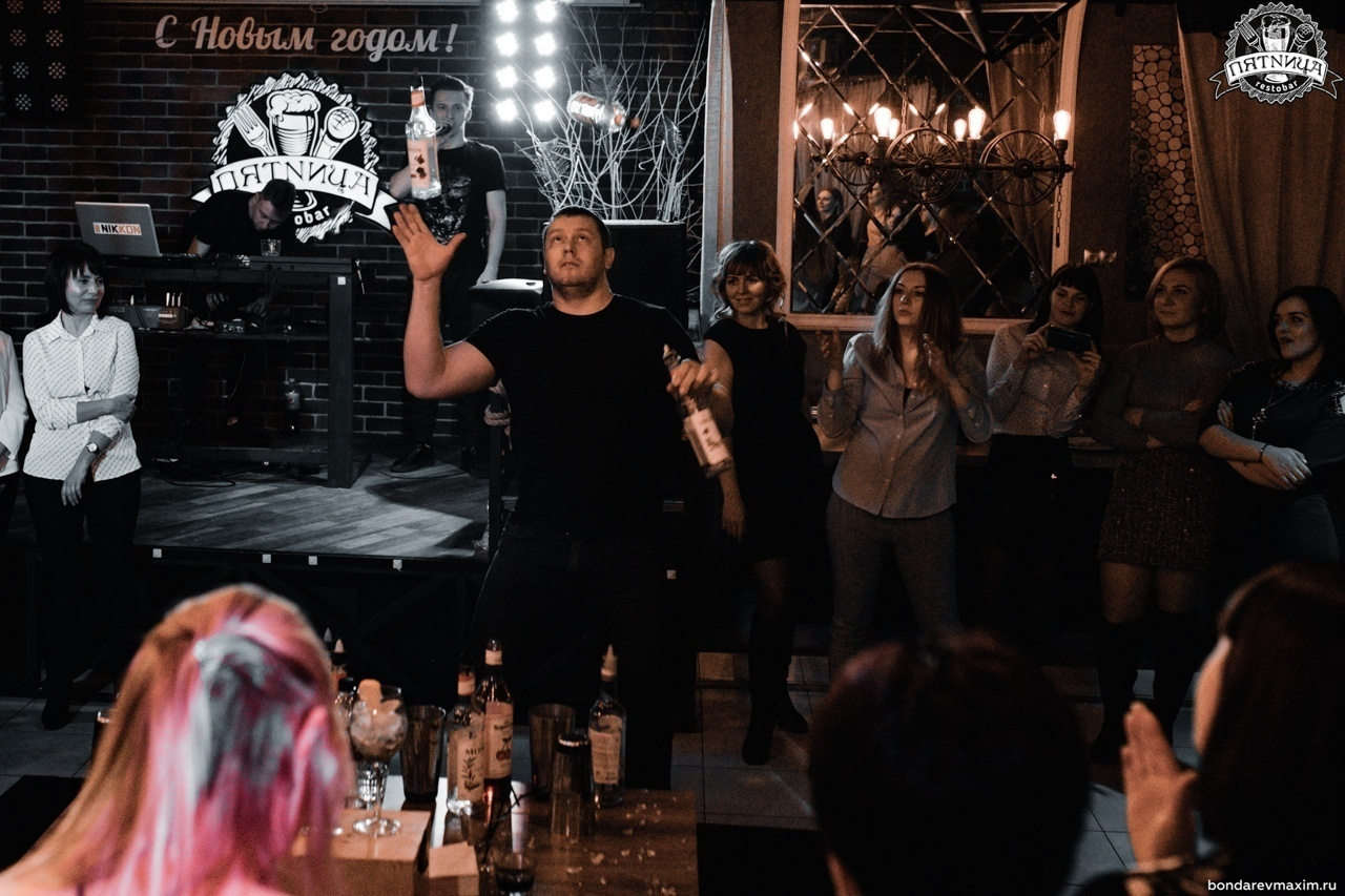 РЕСТОБАР ПЯТНИЦА 25 01 2020. Максим Бондарев, коммерческий фотограф для бизнеса | Курск