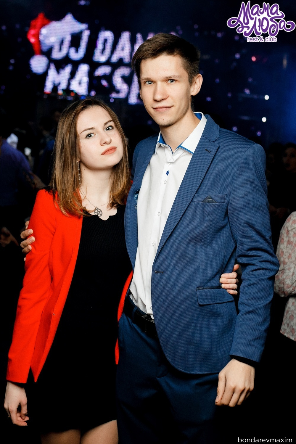 Мама Люба 05 января ___ «Ночь перед рождеством». Максим Бондарев, коммерческий фотограф для бизнеса | Курск