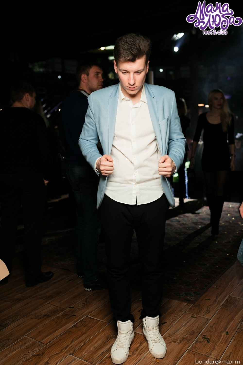 Мама Люба 15 декабря ___ Суббота — PRE PARTY МИСС ЧЕРНОЗЕМЬЕ. Максим Бондарев, коммерческий фотограф для бизнеса | Курск