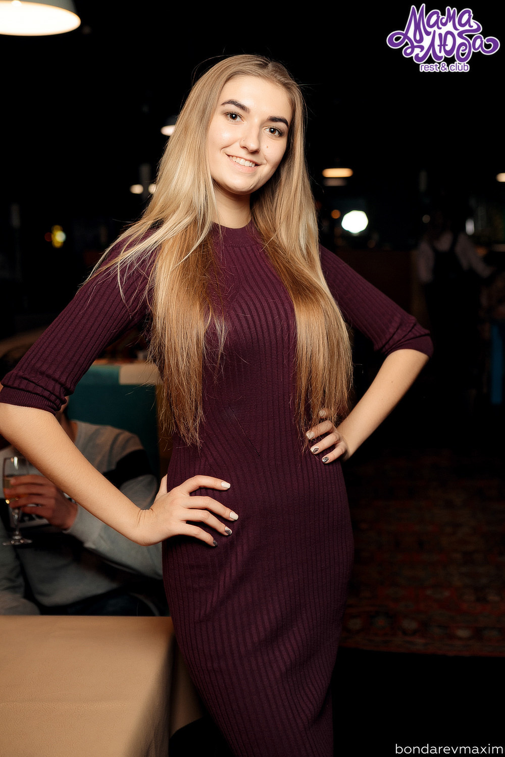 Мама Люба 20 октября — «ЦВЕТ НАСТРОЕНИЯ ЧЕРНЫЙ». Максим Бондарев, коммерческий фотограф для бизнеса | Курск