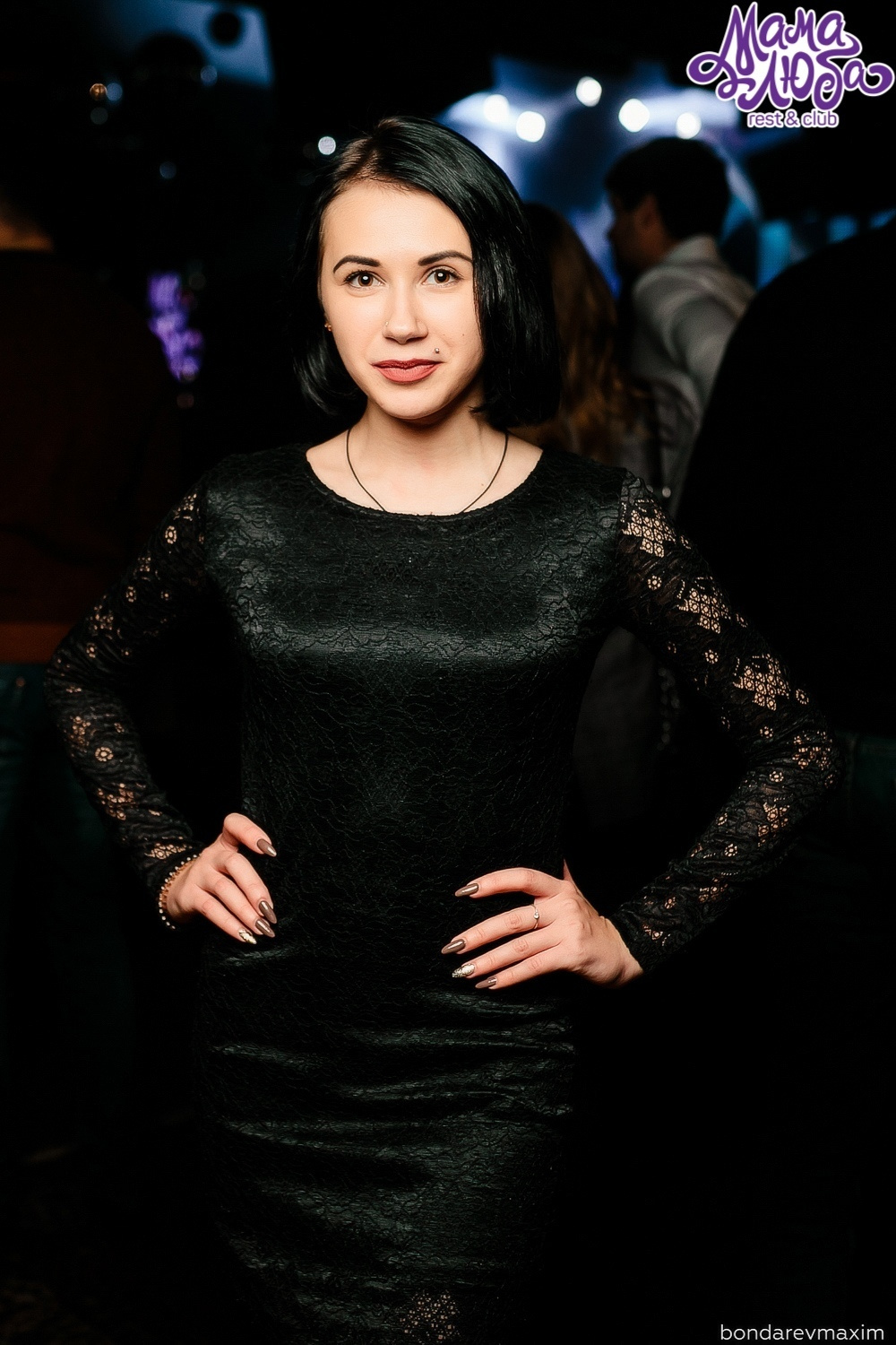 Мама Люба 24 ноября ___ «ЧЕРНАЯ СУББОТА В МАМЕ ЛЮБЕ». Максим Бондарев, коммерческий фотограф для бизнеса | Курск