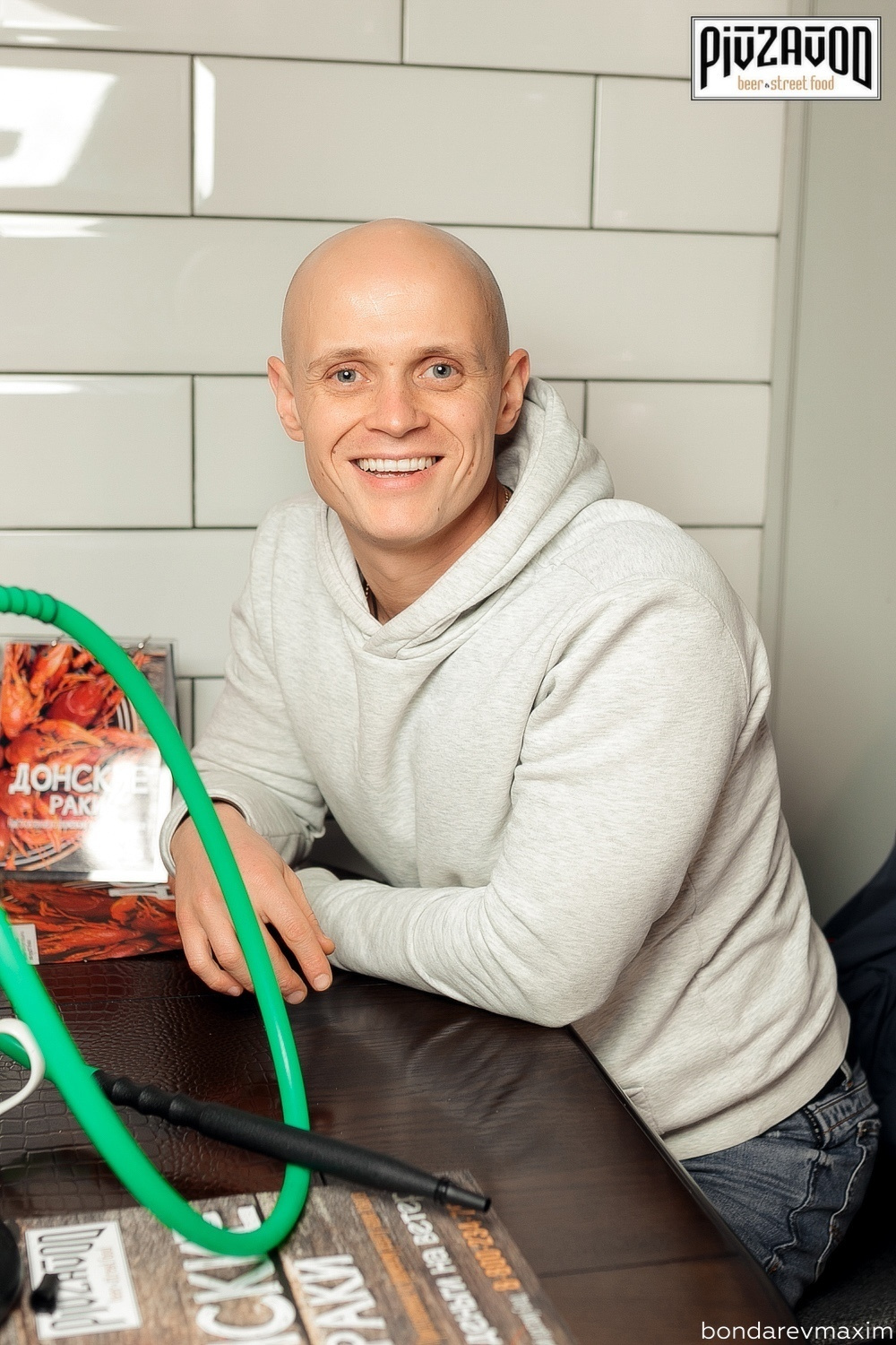 «PIVZAVOD» Пятница ___ 05 октября. Максим Бондарев, коммерческий фотограф для бизнеса | Курск