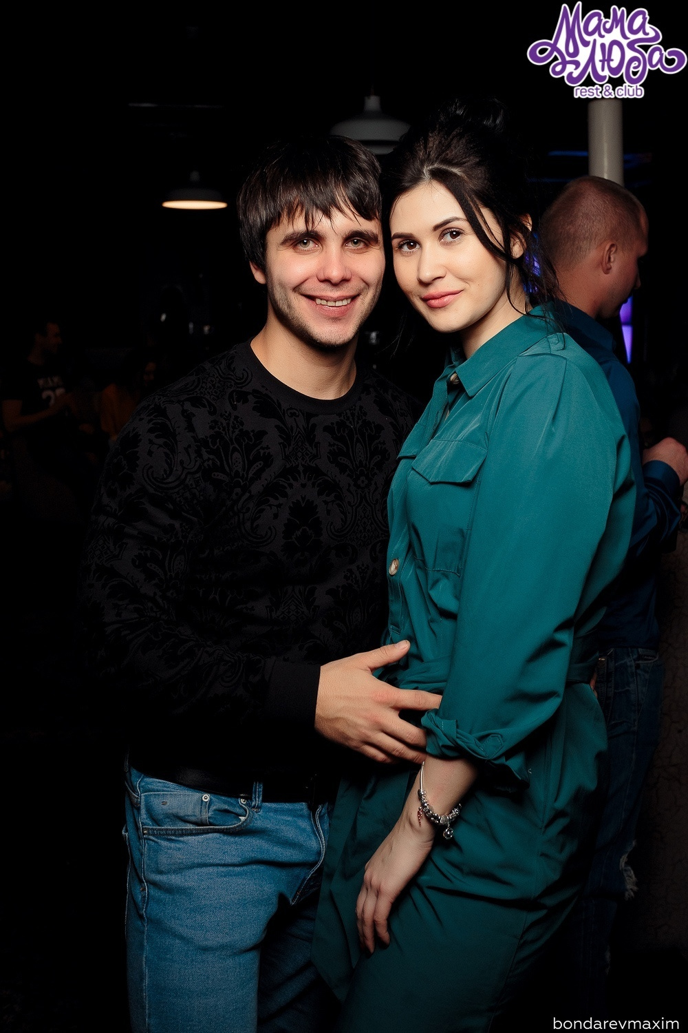 Мама Люба 09 февраля ___ «МАМА Я НА ДИСКОТЕКУ». Максим Бондарев, коммерческий фотограф для бизнеса | Курск