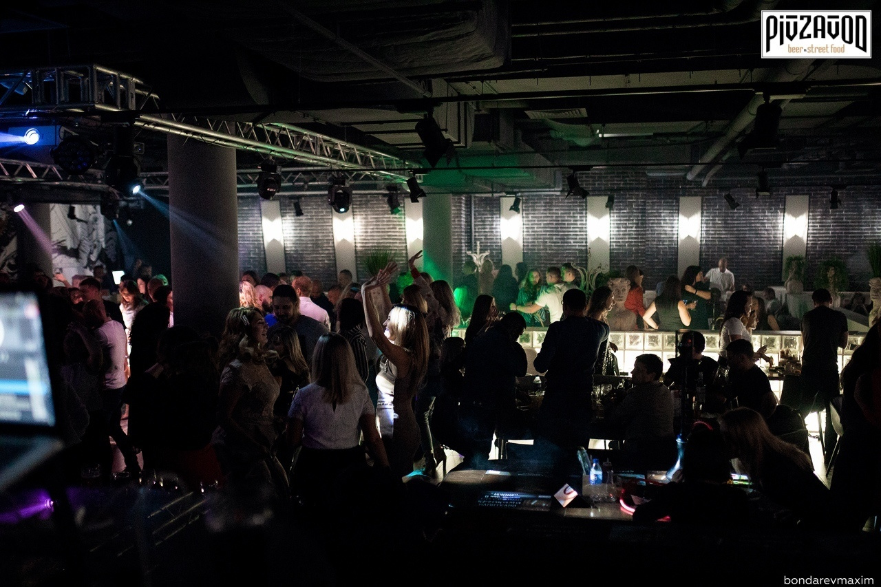 «PIVZAVOD» Суббота ___ 21 сентября. Максим Бондарев, коммерческий фотограф для бизнеса | Курск