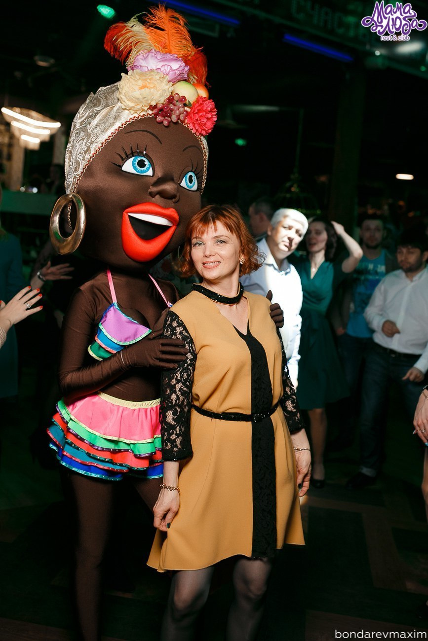 Мама Люба 29 декабря — Глобальный корпоратив. Максим Бондарев, коммерческий фотограф для бизнеса | Курск