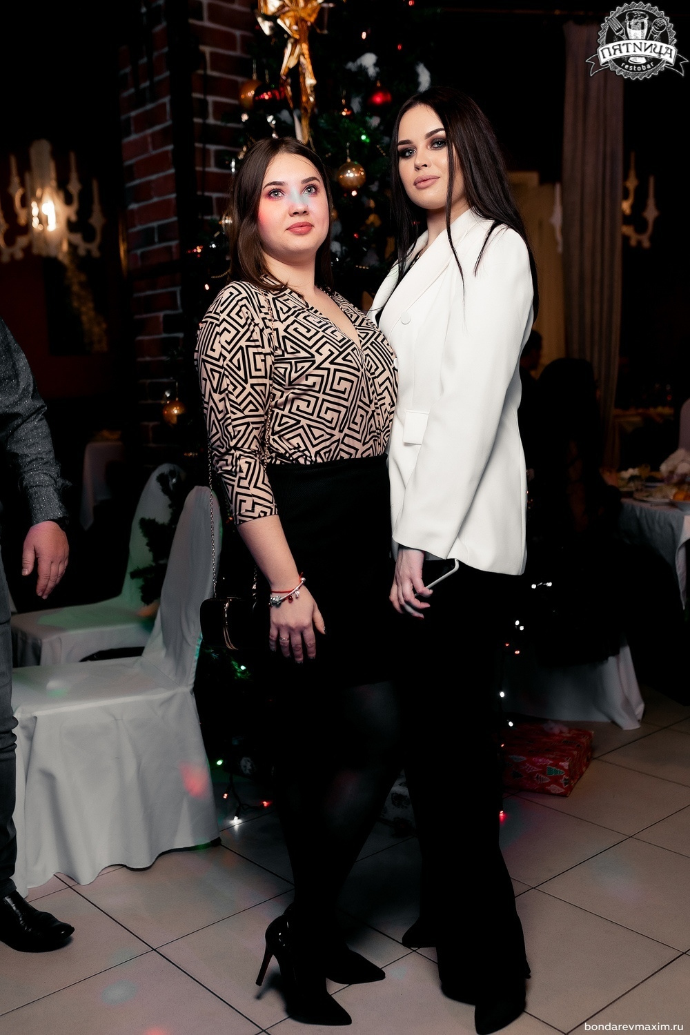 РЕСТОБАР ПЯТНИЦА 31 12 2019. Максим Бондарев, коммерческий фотограф для бизнеса | Курск