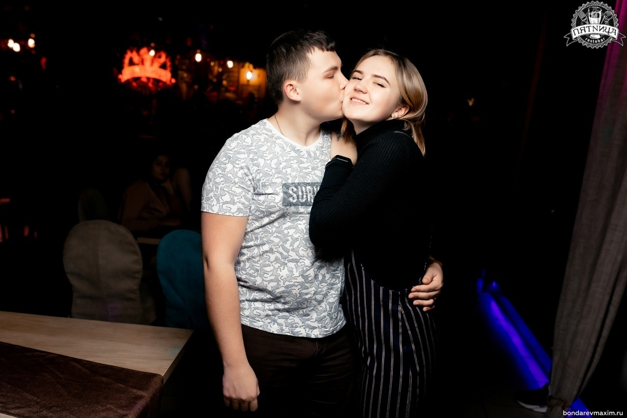 РЕСТОБАР ПЯТНИЦА 10 01 2020. Максим Бондарев, коммерческий фотограф для бизнеса | Курск