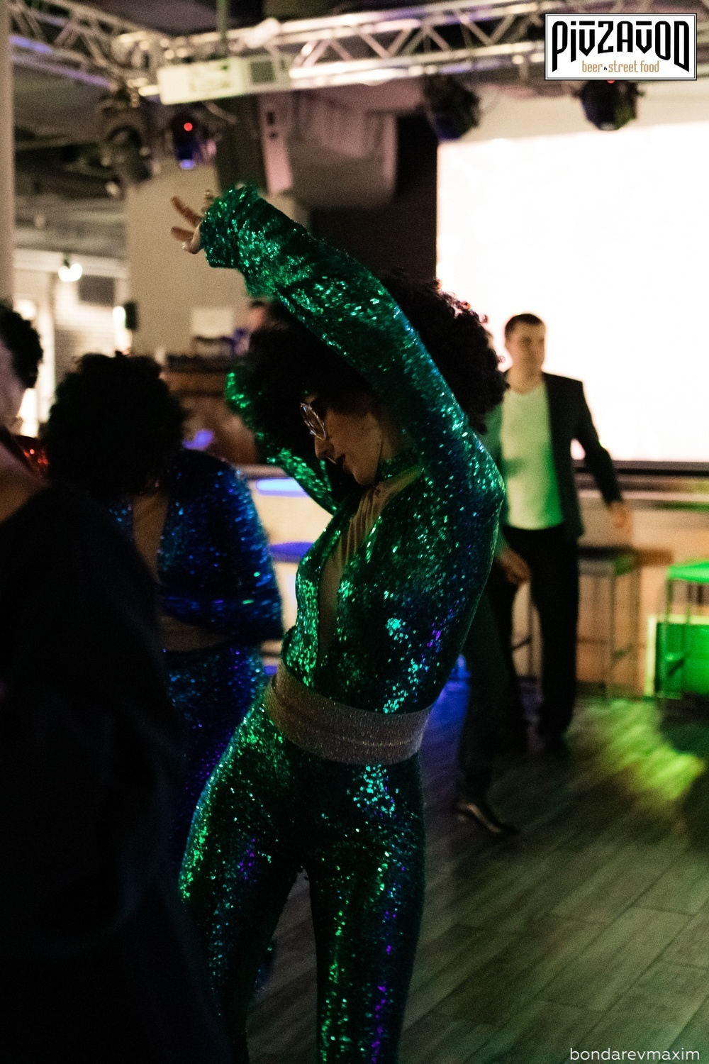 «PIVZAVOD» Суббота ___ 29 декабря. Максим Бондарев, коммерческий фотограф для бизнеса | Курск