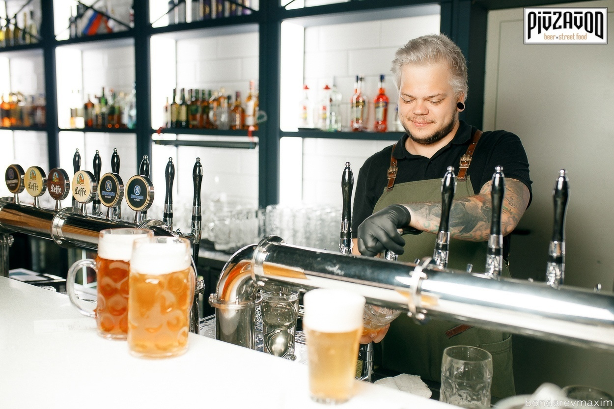 «PIVZAVOD» Пятница ___ 31 августа. Максим Бондарев, коммерческий фотограф для бизнеса | Курск