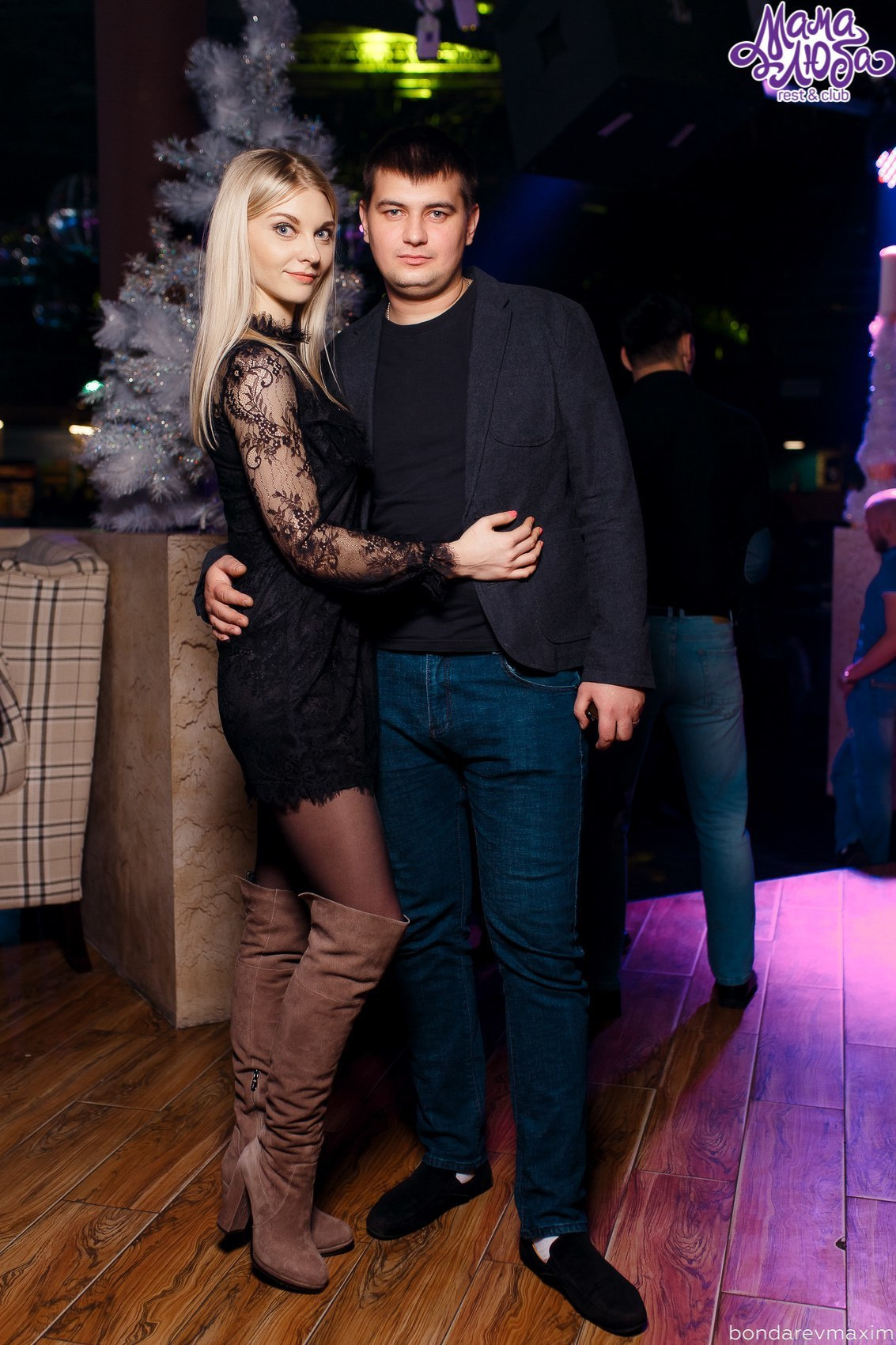 Мама Люба 12 января -RETRОЛЮБА дискотека 90-х. Максим Бондарев, коммерческий фотограф для бизнеса | Курск