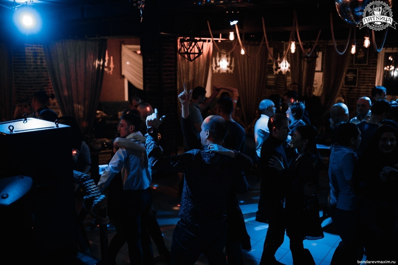 РЕСТОБАР ПЯТНИЦА 25 01 2020. Максим Бондарев, коммерческий фотограф для бизнеса | Курск