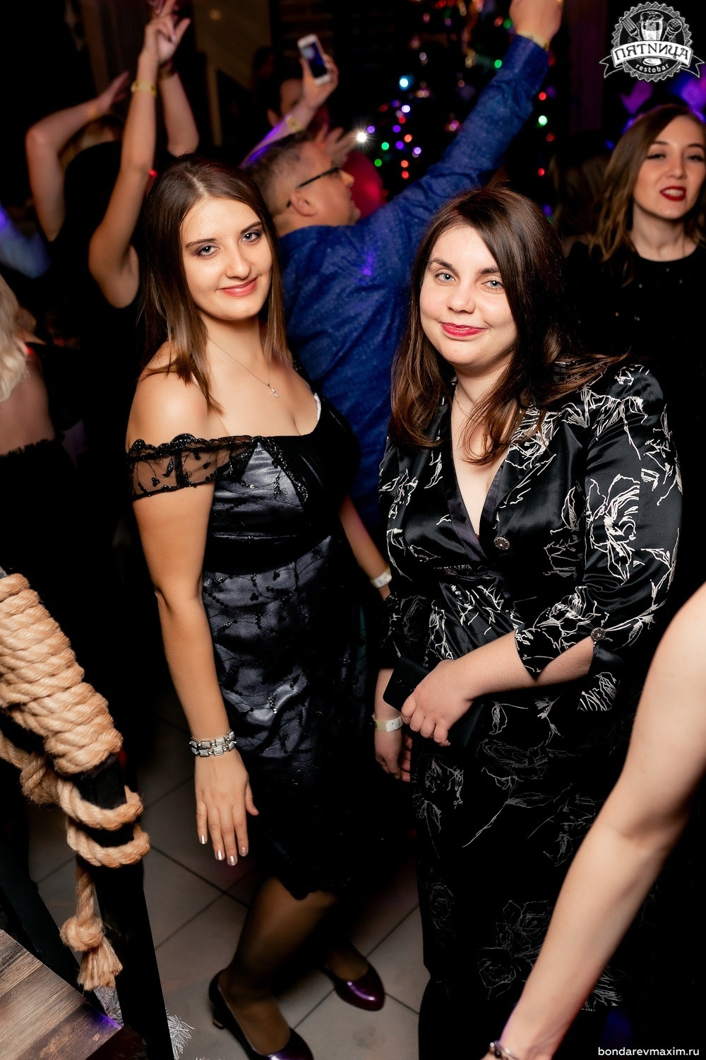 РЕСТОБАР ПЯТНИЦА 31 12 2019. Максим Бондарев, коммерческий фотограф для бизнеса | Курск