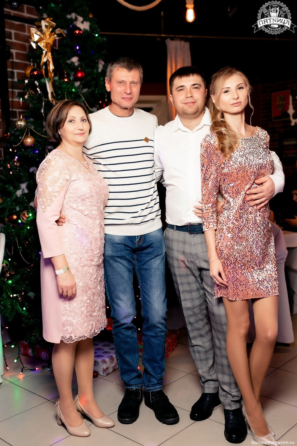 РЕСТОБАР ПЯТНИЦА 31 12 2019. Максим Бондарев, коммерческий фотограф для бизнеса | Курск