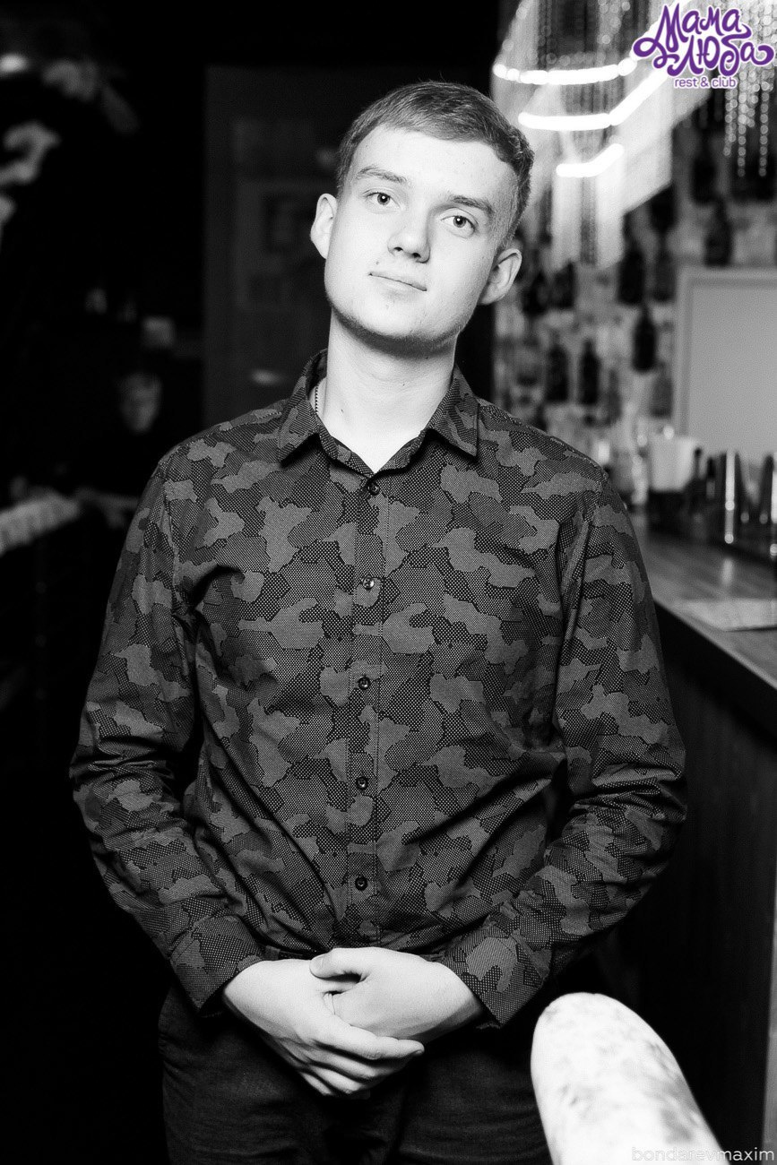 Мама Люба 04 января -Cristmas rave. Максим Бондарев, коммерческий фотограф для бизнеса | Курск