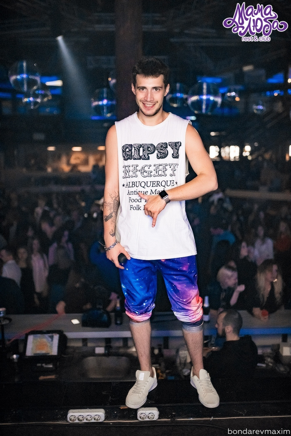 Мама Люба 6 октября — «ТАНЦЫ В КЛУБЕ. Максим Бондарев, коммерческий фотограф для бизнеса | Курск