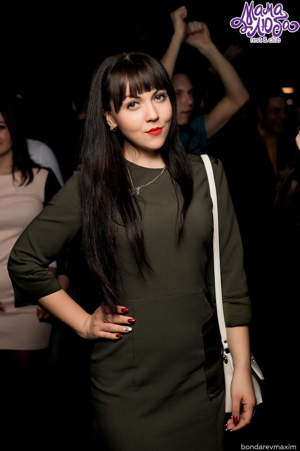 Мама Люба 12 января ___ «ТАНЦЫ В КЛУБЕ». Максим Бондарев, коммерческий фотограф для бизнеса | Курск