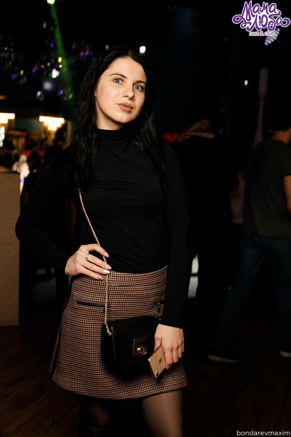 Мама Люба 14 апреля — «ТАНЦЫ В КЛУБЕ. Максим Бондарев, коммерческий фотограф для бизнеса | Курск