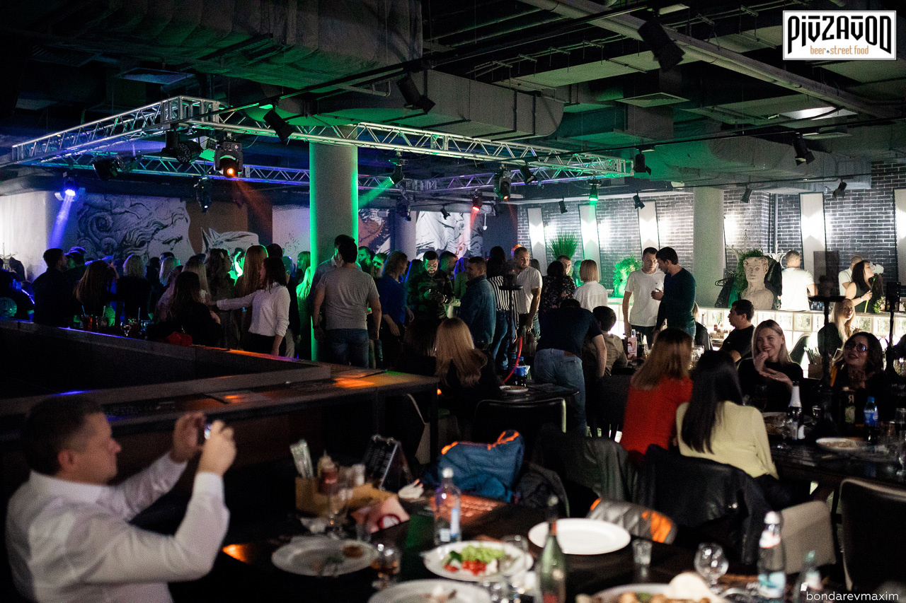 «PIVZAVOD» Суббота ___ 21 сентября. Максим Бондарев, коммерческий фотограф для бизнеса | Курск