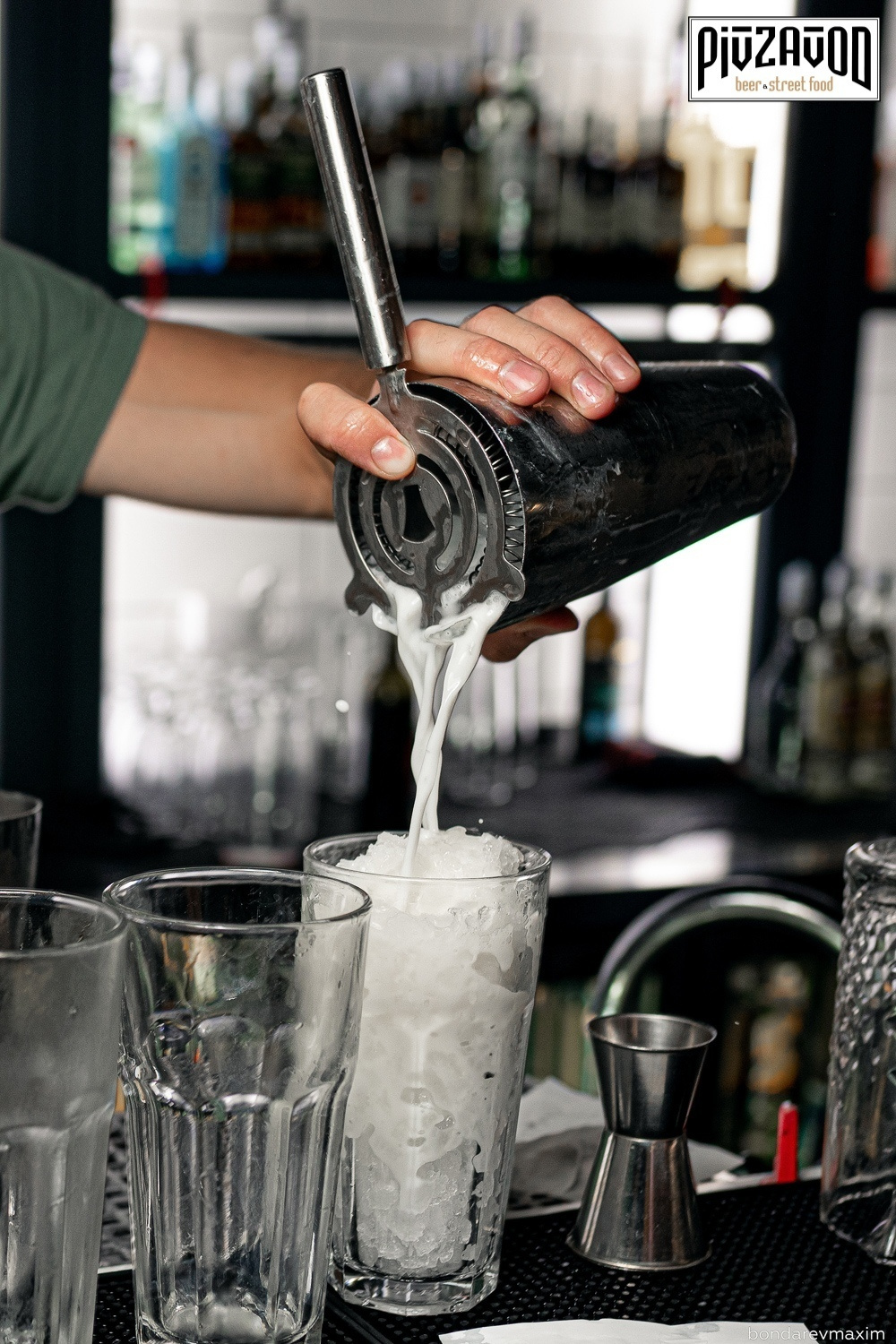 «PIVZAVOD» Суббота ___ 08 июня. Максим Бондарев, коммерческий фотограф для бизнеса | Курск