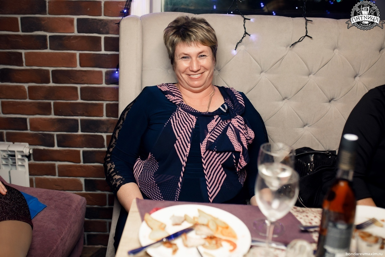 РЕСТОБАР ПЯТНИЦА 25 01 2020. Максим Бондарев, коммерческий фотограф для бизнеса | Курск