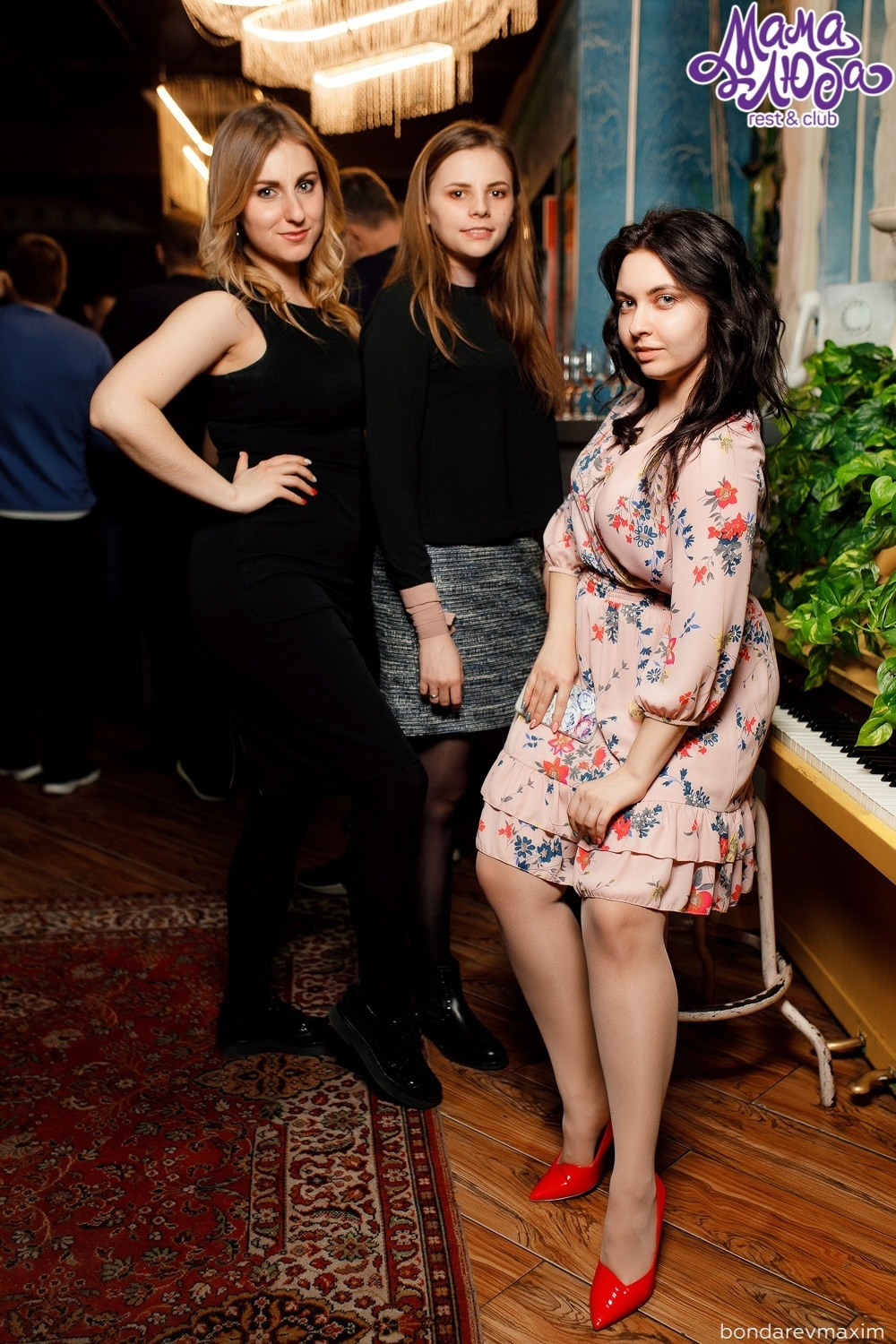Мама Люба 16 МАРТА ___ «МАМА Я НА ДИСКОТЕКУ». Максим Бондарев, коммерческий фотограф для бизнеса | Курск