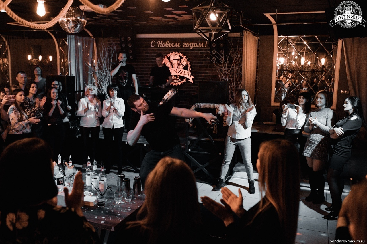 РЕСТОБАР ПЯТНИЦА 25 01 2020. Максим Бондарев, коммерческий фотограф для бизнеса | Курск