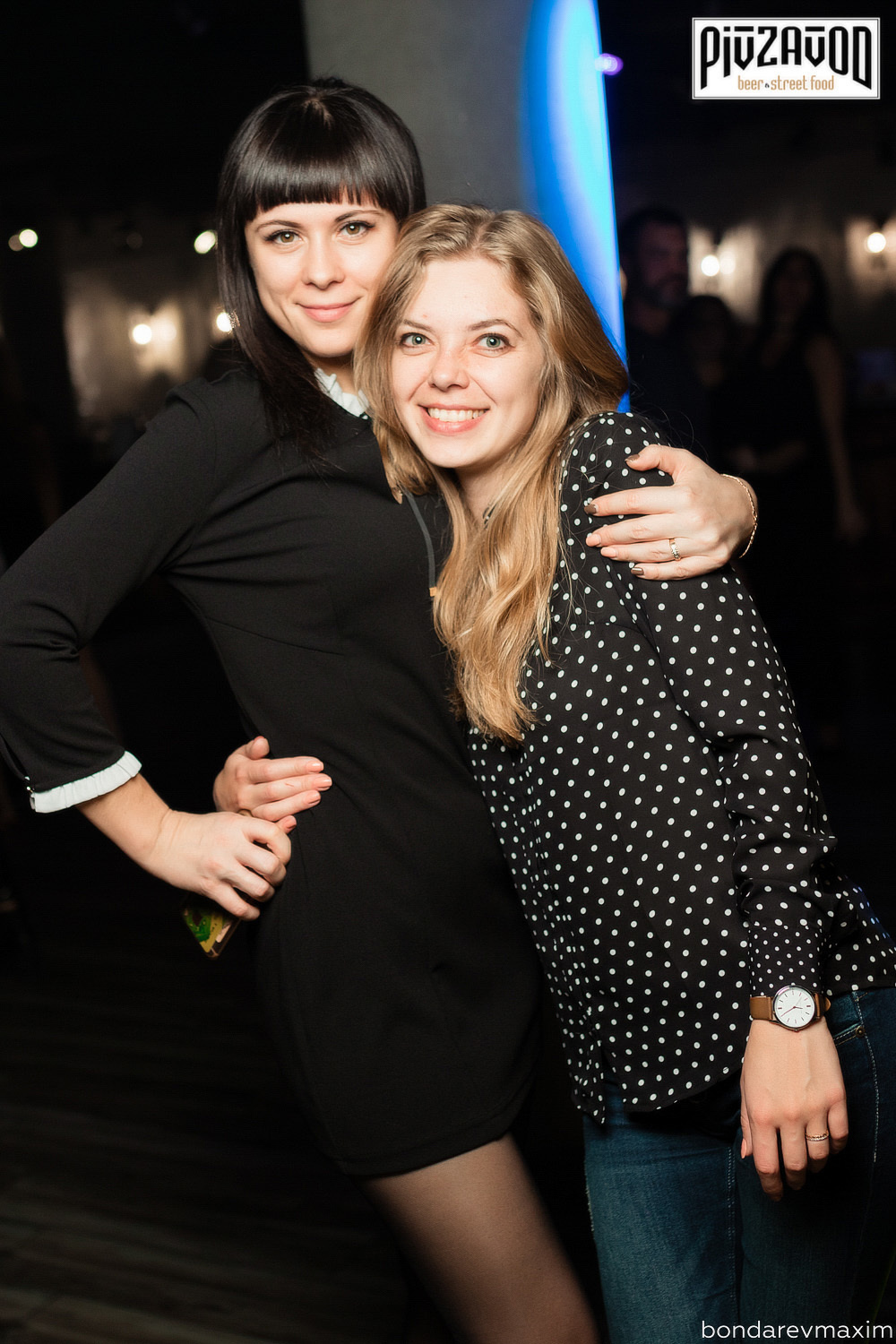 «PIVZAVOD» Пятница ___ 12 октября. Максим Бондарев, коммерческий фотограф для бизнеса | Курск