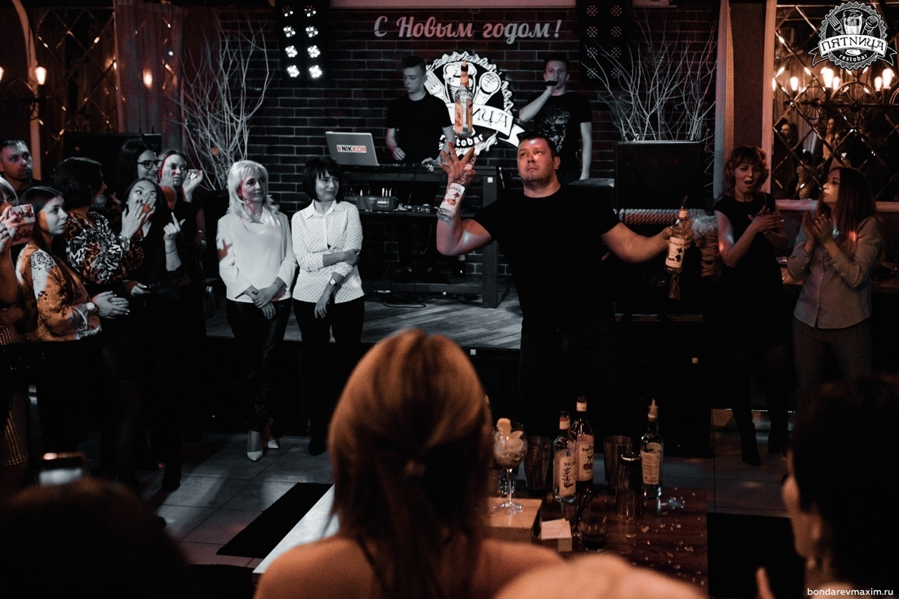 РЕСТОБАР ПЯТНИЦА 25 01 2020. Максим Бондарев, коммерческий фотограф для бизнеса | Курск