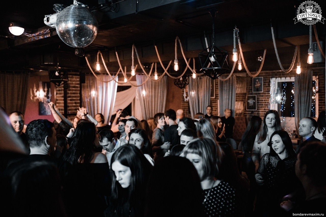 РЕСТОБАР ПЯТНИЦА 25 01 2020. Максим Бондарев, коммерческий фотограф для бизнеса | Курск