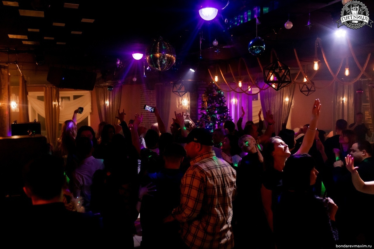 РЕСТОБАР ПЯТНИЦА 03 01 2019. Максим Бондарев, коммерческий фотограф для бизнеса | Курск