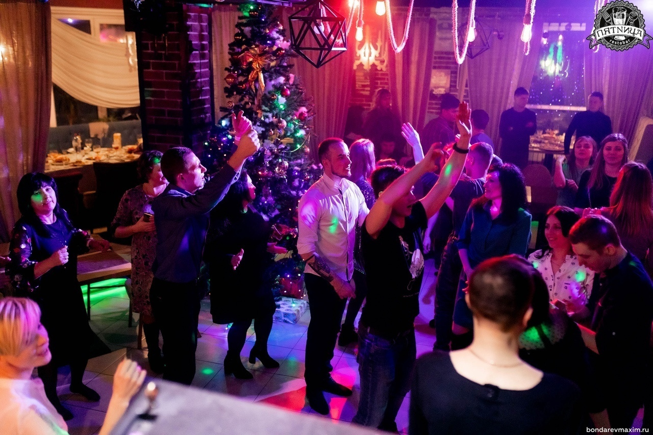 РЕСТОБАР ПЯТНИЦА 10 01 2020. Максим Бондарев, коммерческий фотограф для бизнеса | Курск