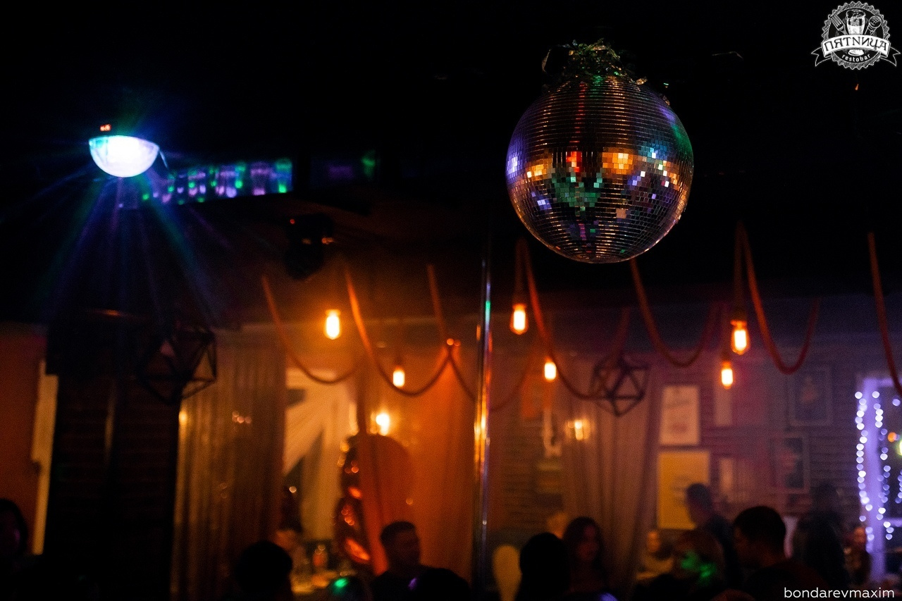 РЕСТОБАР ПЯТНИЦА 04 10 2019. Максим Бондарев, коммерческий фотограф для бизнеса | Курск