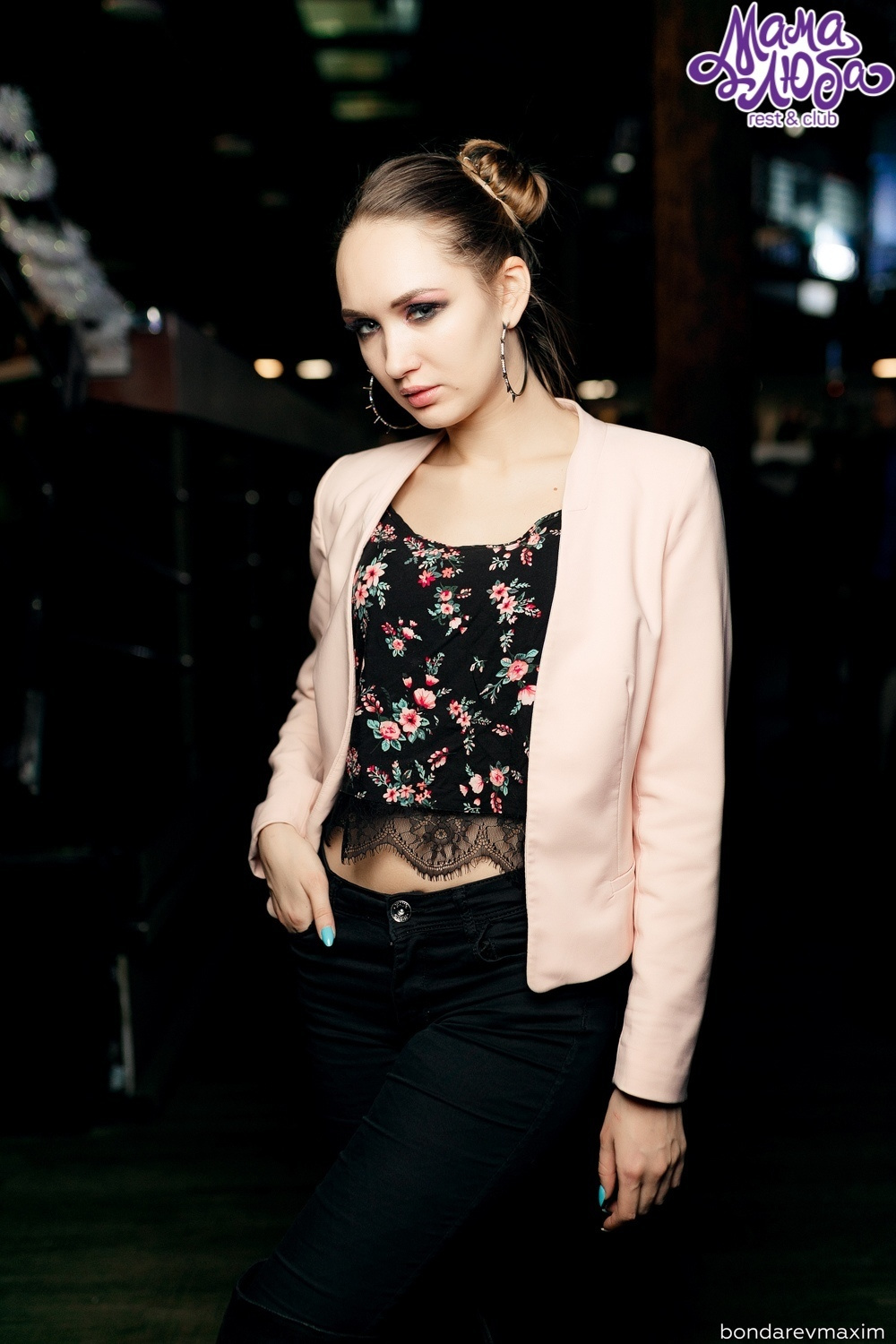 Мама Люба 03 января ___ «CRISTMAS RAVE». Максим Бондарев, коммерческий фотограф для бизнеса | Курск