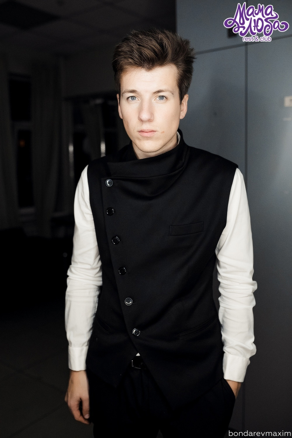 Мама Люба 27 октября — «HALLOWEEN». Максим Бондарев, коммерческий фотограф для бизнеса | Курск