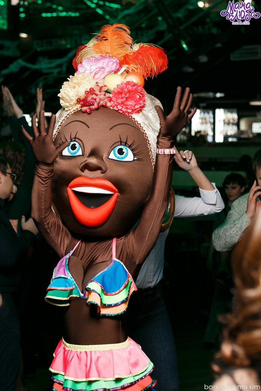 Мама Люба 29 декабря — Глобальный корпоратив. Максим Бондарев, коммерческий фотограф для бизнеса | Курск