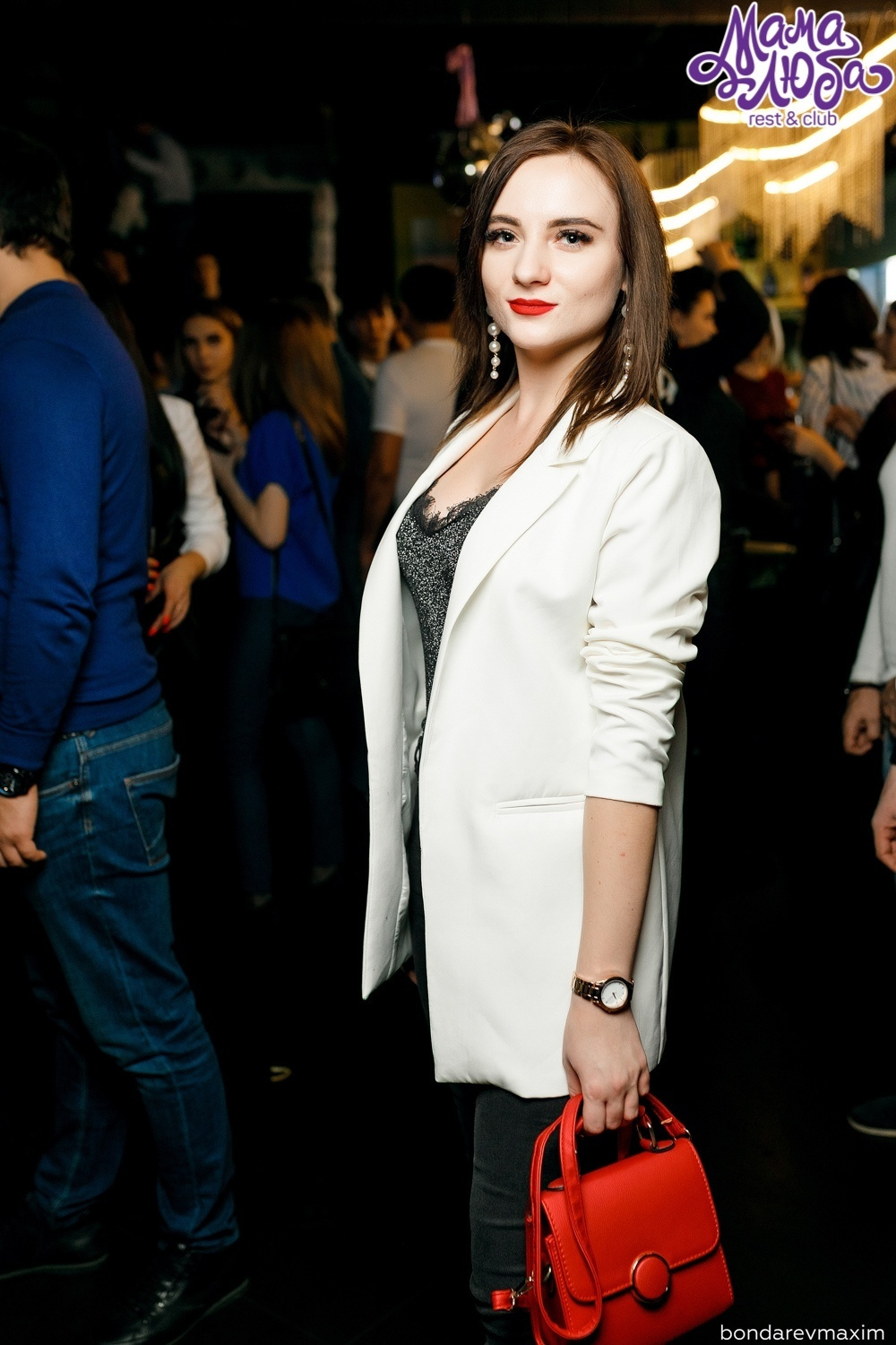 Мама Люба 05 января ___ «Ночь перед рождеством». Максим Бондарев, коммерческий фотограф для бизнеса | Курск