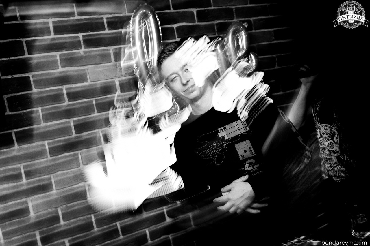 РЕСТОБАР ПЯТНИЦА 04 10 2019. Максим Бондарев, коммерческий фотограф для бизнеса | Курск