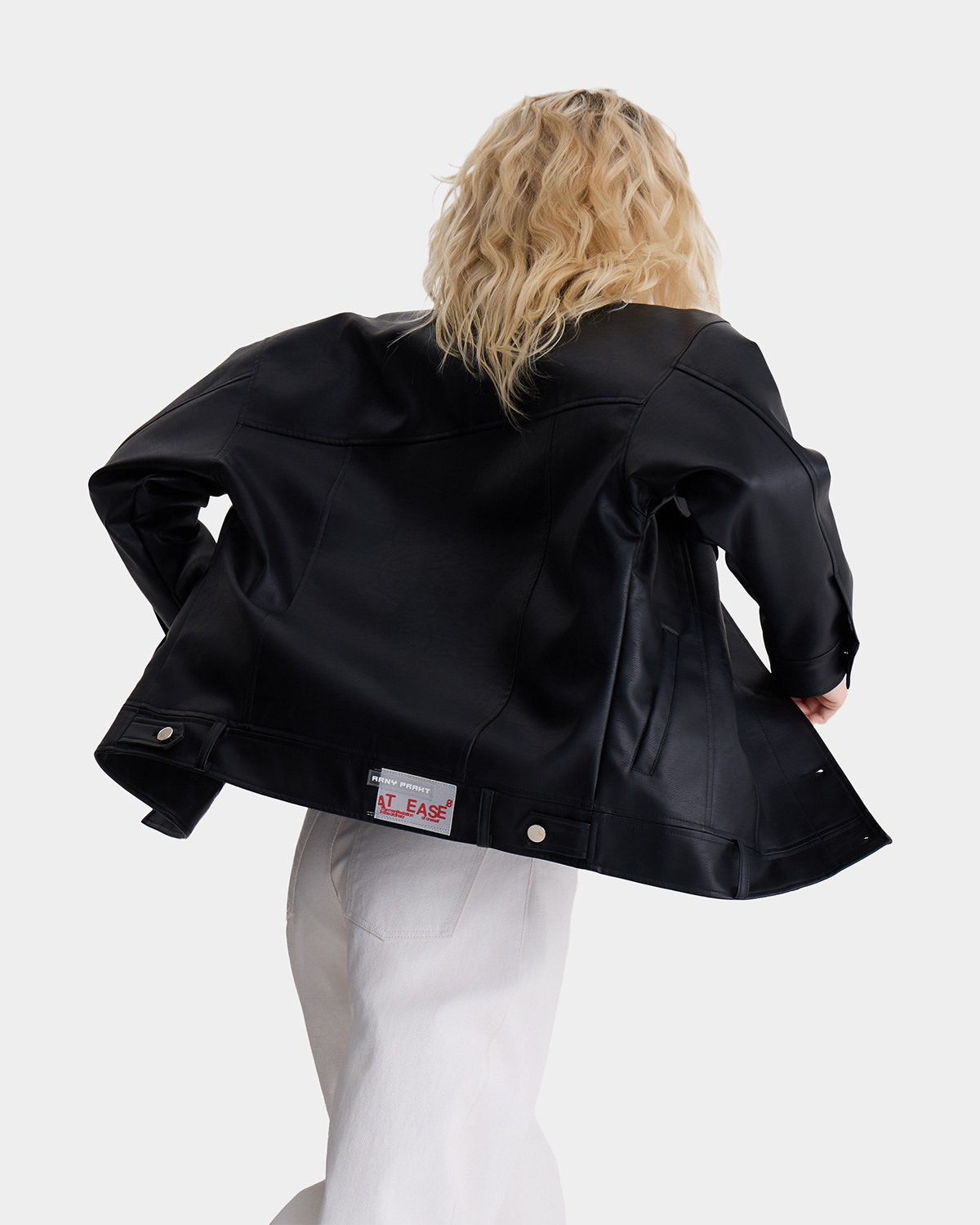 ATEASE. Фотограф в Санкт-Петербурге модельные тесты каталоги бренды лук бук