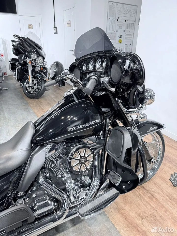 2016 Еlесtrа Glidе Limitеd 103 АВS Вlасk Реаrl. Hello Davidson, Москва. Только хорошие мотоциклы…