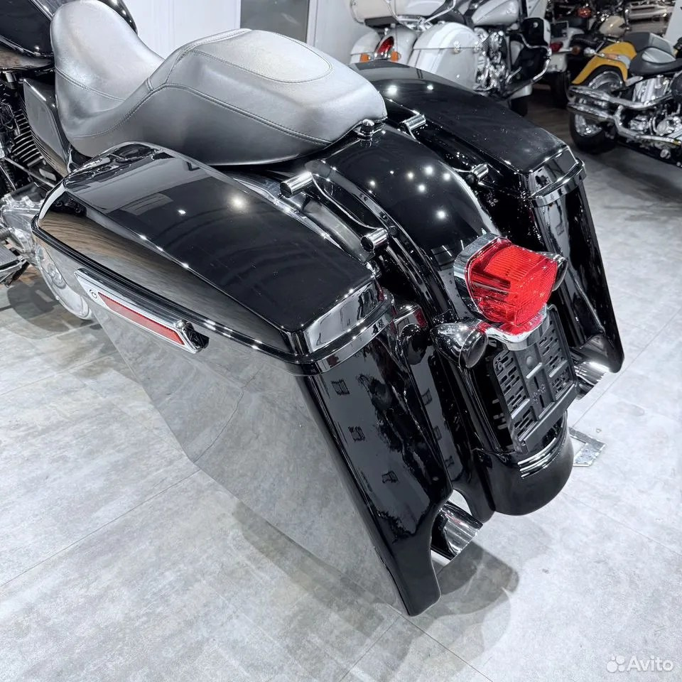 2019 Street Glide Sресiаl 107 АBS Vivid Вlack. Hello Davidson, Москва. Только хорошие мотоциклы…