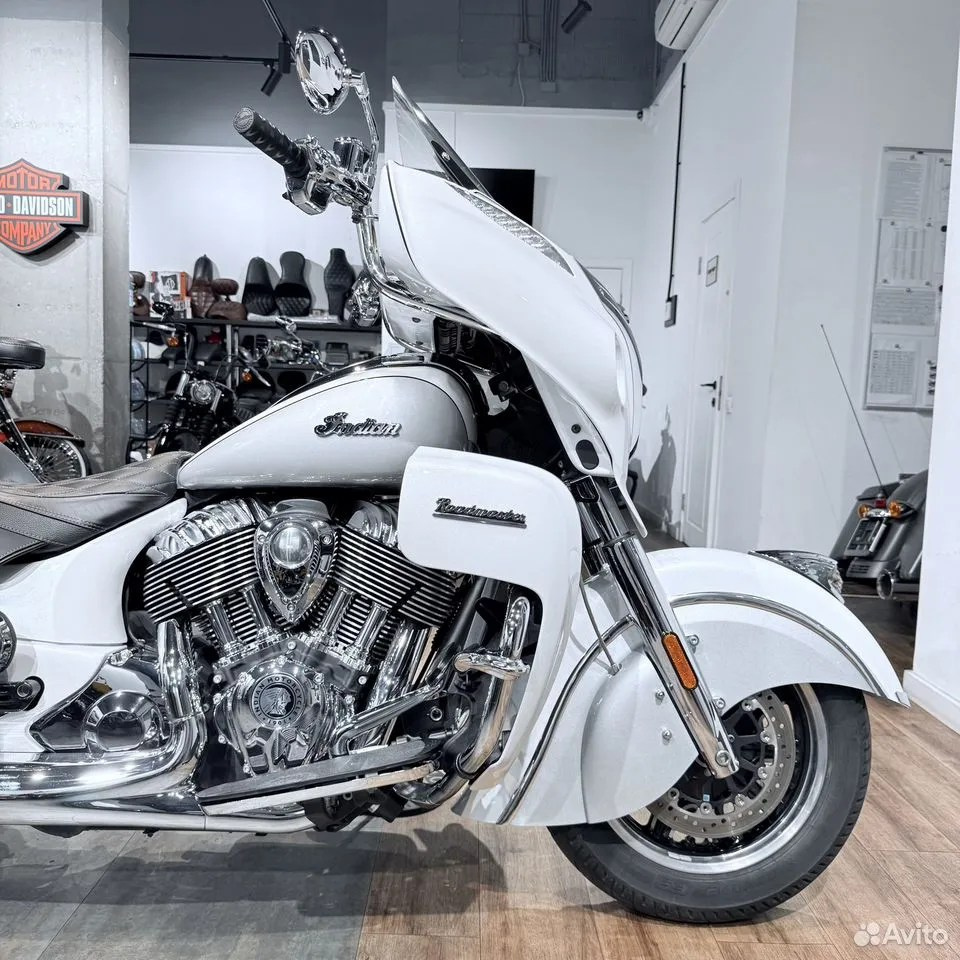 2018 INDIАN Rоаdmаstеr 111 Реаrl Whitе Stаr Silvеr. Hello Davidson, Москва. Только хорошие мотоциклы…